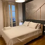 Hermoso Piso En El Centro De Apartamento