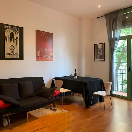 Hermoso Piso En El Centro De Barcelona